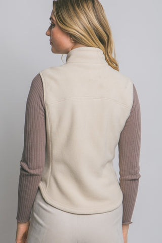 Sandy Fleece Cream Vest