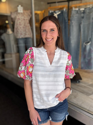 Chic Floral Embroider Top