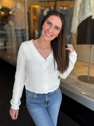Chic Feminine Cream Cardigan