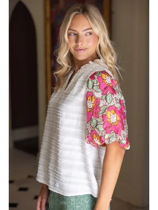 Chic Floral Embroider Top