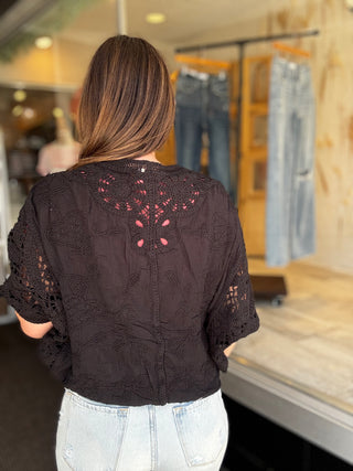 Vintage Charm Black