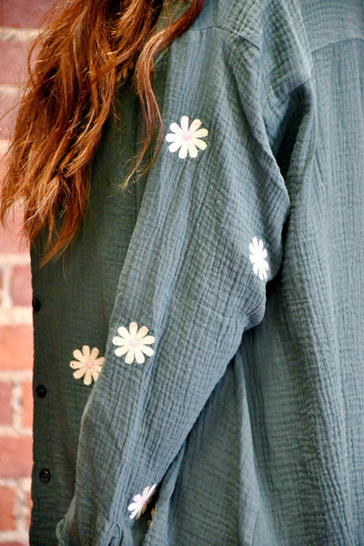 Sage Daisy Embroidered