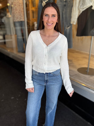 Chic Feminine Cream Cardigan