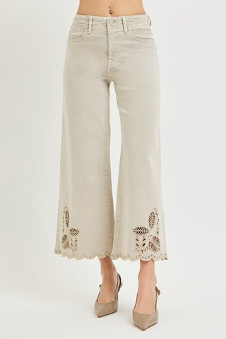 Magnolia Eyelet Wide 27"