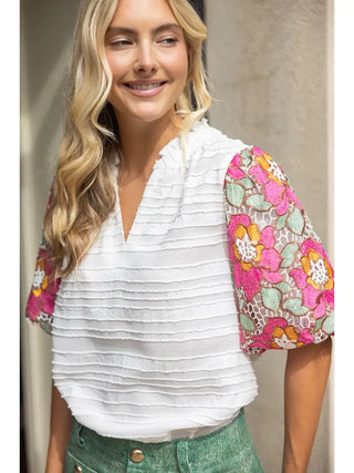 Chic Floral Embroider Top