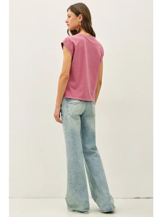 Mauve Over Tee