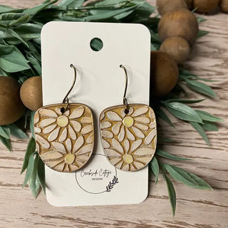 Hand Painted Wooden Daisy