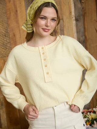 Vanilla Chai Henley Top